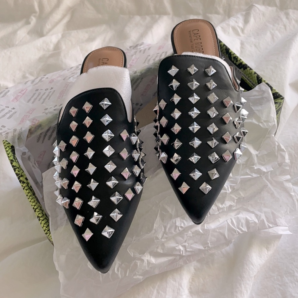 Cape Robbin Studded Mule, Size 8